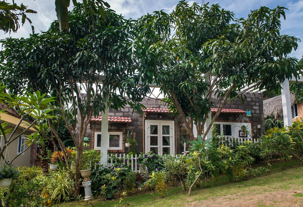 Veranda Beach Place Hotel Phan Thiet Exterior photo