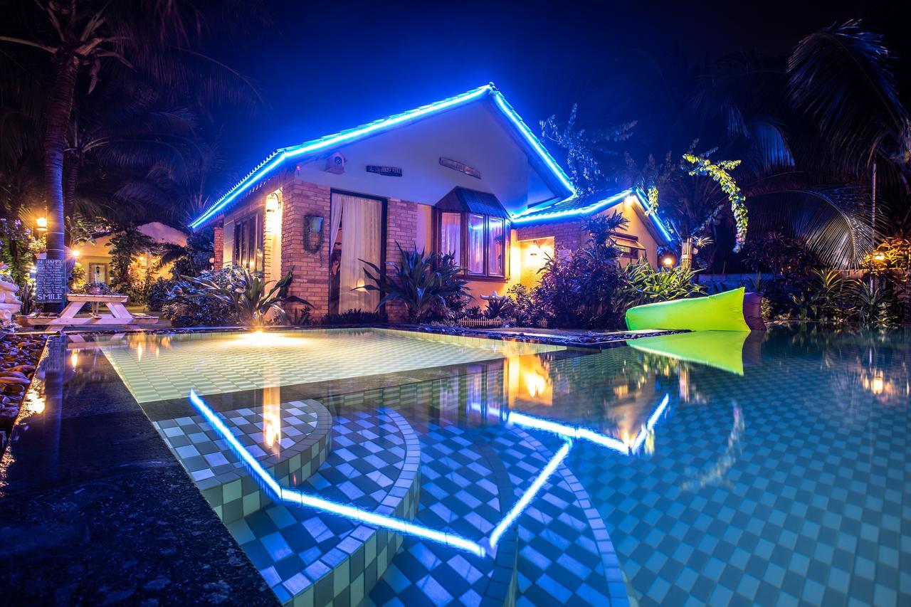 Veranda Beach Place Hotel Phan Thiet Exterior photo